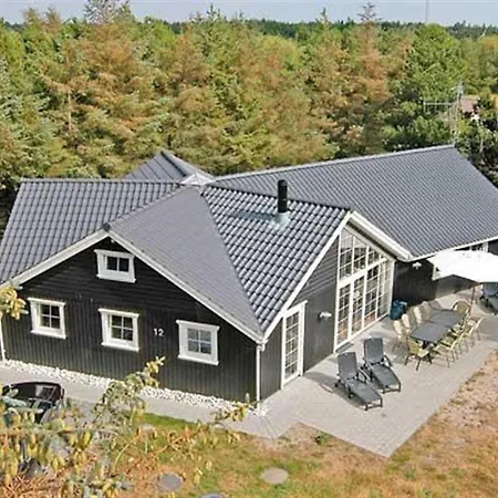 Femmy - 500m From The Sea By Interhome