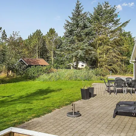 Сasa de vacaciones Femmy - 500m From The Sea By Interhome