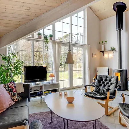 Сasa de vacaciones Femmy - 500m From The Sea By Interhome *